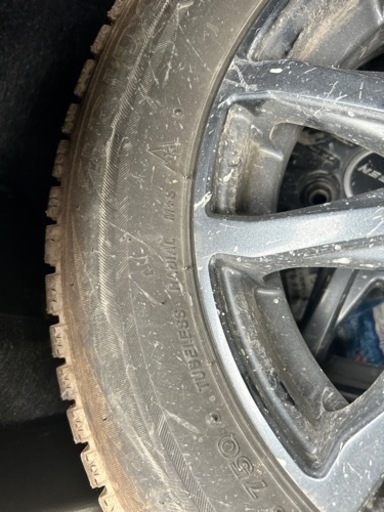 スタッドレスタイヤ　軽自動車