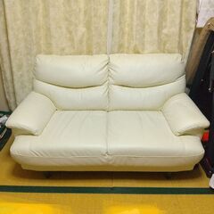 二人掛けソファー オフホワイト