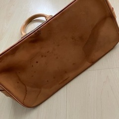 ヴィトン アルマ 中古 シミ汚れ有りの画像