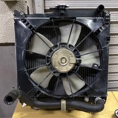 ジムニー　JB23 6型　純正 ラジエーター　ファン付きの画像