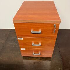 【値下げ】事務机、ローラー付き袖机セット (11月末まで)の画像