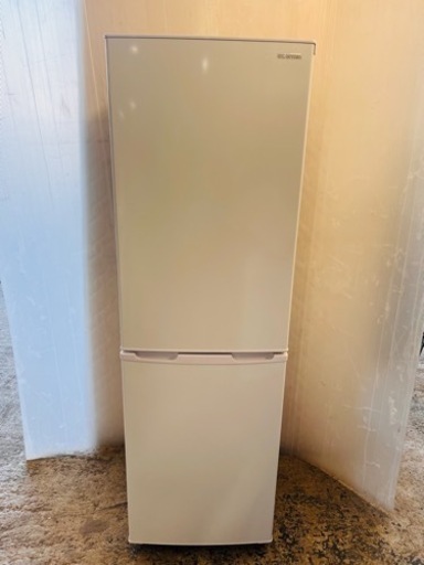 ★超美品★冷蔵庫KRD162-W 右開き 2022年製アイリスオーヤマ