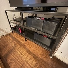 テレビ台の画像