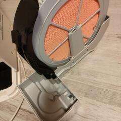 DAIKIN STREAMER ダイキン ストリーマ 加湿空気清浄機(床置形)「うるおい光クリエール」ホワイト MCK70NKS-W　空気清浄機の画像