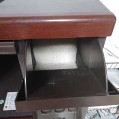 米びつ(ライスストッカー)付き収納棚の画像