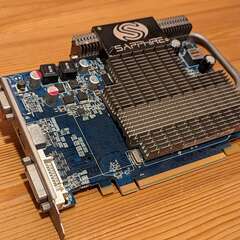 HP ProLiant ML110 G7 / パソコン・サーバーの画像