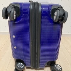 1回のみ使用　BEAMS LIGHTS / オリジナルキャリーケース 110Lの画像