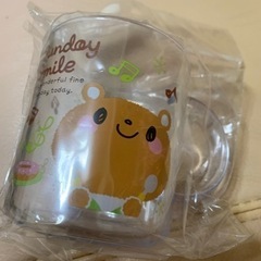 お話し中　　プラスチックのコップ　　お子様用