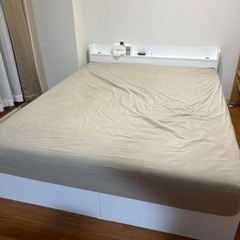IKEA クイーンサイズ マットレス