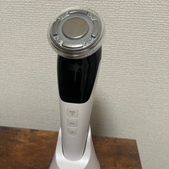 美顔器 Qoo10