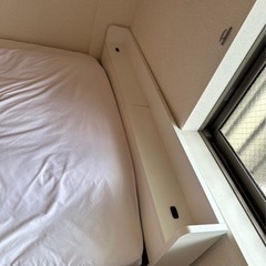 ダブルベッドフレーム　フレームのみの画像