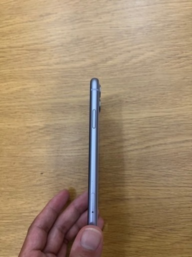 iPhone11 64ギガバイト　パープル