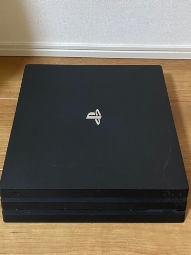 PS4 Pro CUH-7000B 譲ります！（使用感かなりあり）