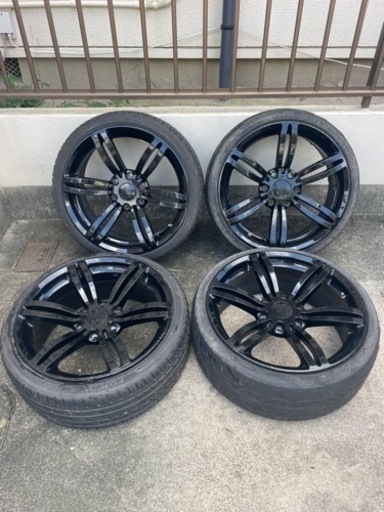 ハイエース　キャラバン　415コブラバッドラッカー　タイヤ　ホイールセット