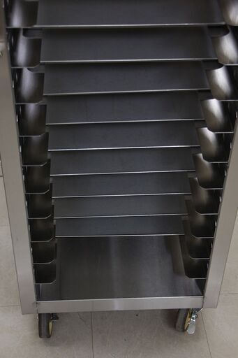 【引取歓迎】マルゼン ステンレス パン ラック カート 厨房 業務用 バット付き 予備18枚 パン屋 什器①【送料要見積】 (J1297knxY) 引取歓迎】マルゼン ステンレス パン ラック カート 厨房 業務用