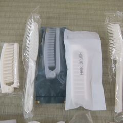 新品ブラシ＆くし11本セットの画像