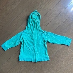 長袖シャツ　フードつき　90sizeの画像