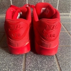 NIKE スニーカー　蛍光オレンジ