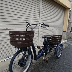 ブリジストン電動アシスト三輪車の画像