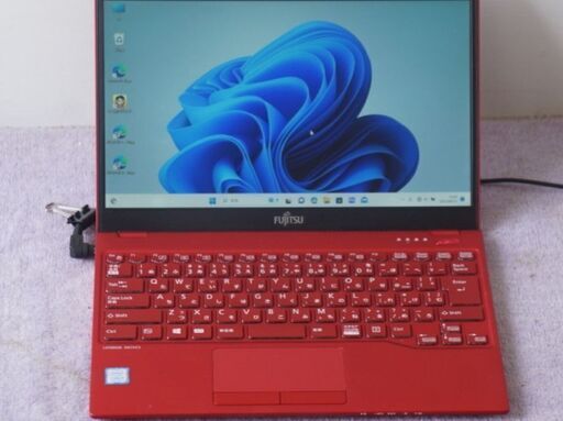 富士通 13.3インチノート SSD256GB