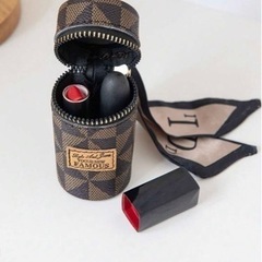 shein バッグチャーム　小物入れの画像