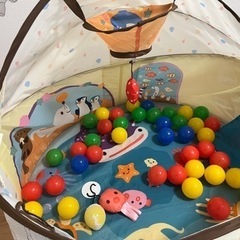 ボールプールの画像
