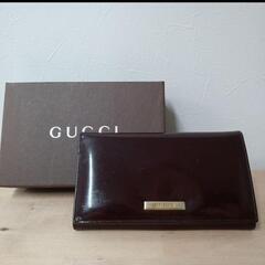GUCCI　グッチ　財布　エナメル　ブラウン