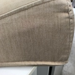 O2309-717 クッション シミ汚れ有り 現状渡しの画像