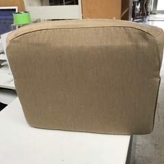 O2309-717 クッション シミ汚れ有り 現状渡しの画像