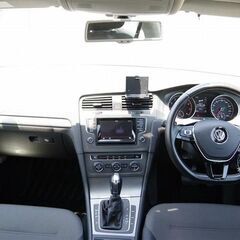  ✨自社ローン・カートルズ越谷店 ✨ VWゴルフ TSI Trendline BM💡【独自審査の提携ローン120回OK】の画像
