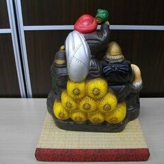 七福神 置物 横幅34×奥行26×高さ36.7㎝ 縁起物 開運 招福 インテリア 台座付き 苫小牧西店の画像