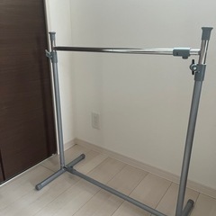 押入れハンガーラック　500円