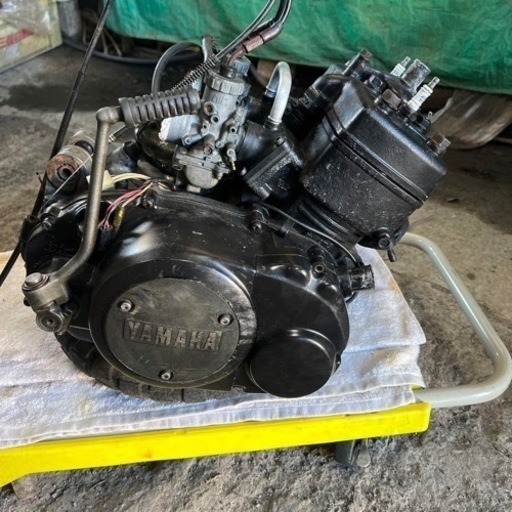 希少！ヤマハRZ350  4LO 中古　エンジン　キャブ付き