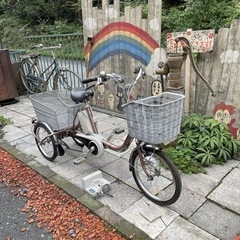 Y1246】三輪電動アシスト パナソニック karoyaka life 前18・後16