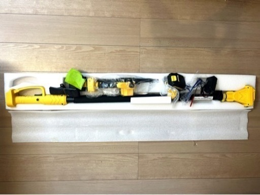 電動チェーンソー 電動 高枝切り バッテリー2つ ！  1台3役