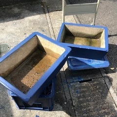 お取引感謝【2個】無料・午前中のみ対応・メダカ飼育に・コンクリート製・かなり重いです。の画像