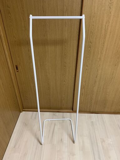 金属製ハンガー