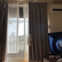 2m30ほどのカーテン