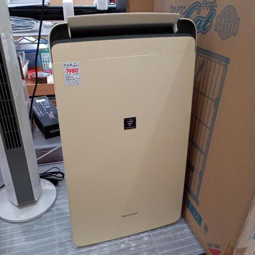 ★値下げしました❗【シャープ】除湿機　(CV-H120)変色あり【3ヶ月保証付き】