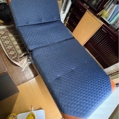 無料⭐︎シングル折りたたみベッドの画像