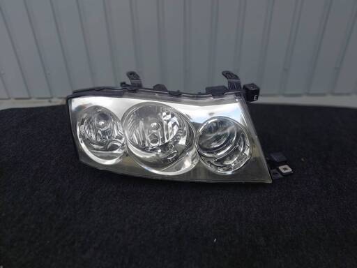~SOLD!～【中古品】日産 グロリア セドリック MY34 後期 純正 HID ヘッドライト レンズ ASSY 左右