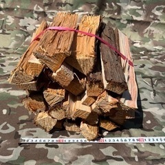 【現金手渡し】火持ち◎ 広葉樹薪MIX4kg 25cm長前後の画像