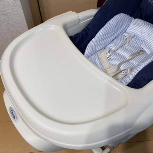 美品 コンビ combi 電動 ネムリラ 4キャス AT  ハイローベッド バウンサー