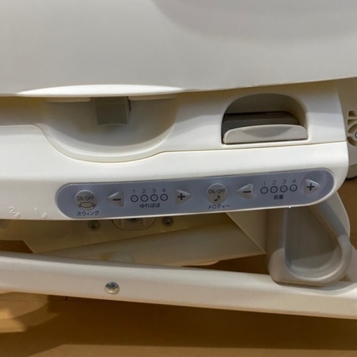 美品 コンビ combi 電動 ネムリラ 4キャス AT  ハイローベッド バウンサー