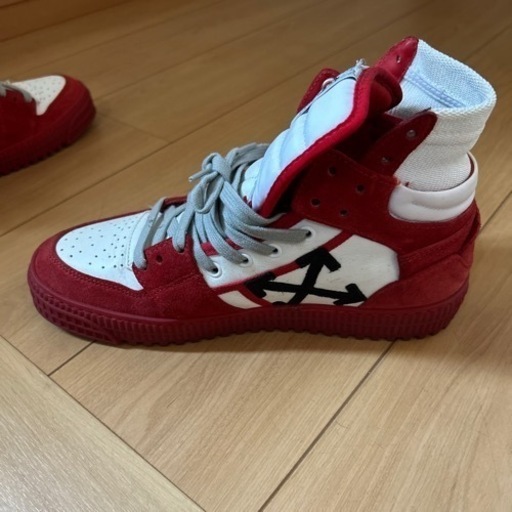 オフホワイトハイカットスニーカー　美品