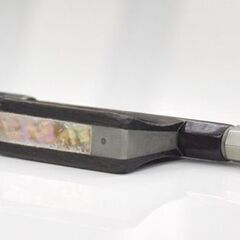 メーカー不明 バイオリン 弓 4/4 約76cm 64.5g 丸弓 蝶貝象嵌 パリジャンアイ 札幌市 清田区 平岡の画像
