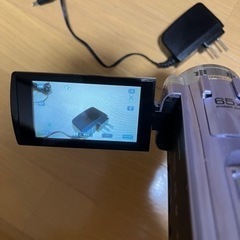 JVC ビクター Everio  ビデオカメラ GZ-E765-Vの画像