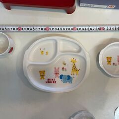無料でお譲りします【キッズ用食器】の画像