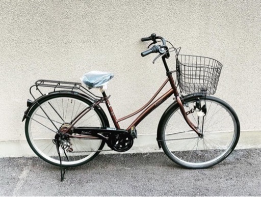26インチのママチャリ。6段変速付き。後ろタイヤやチェーンなど、あちこち新品に交換してます！