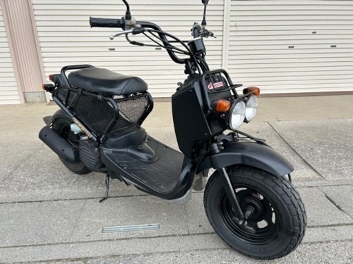 ☆ズーマー50低燃費4スト☆バッテリー・プラグ・グリップなど新品交換^_^色々整備で快調ですよ☆50cc原付スクーター☆